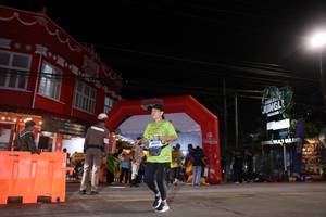 BIB: 4852
                            <button type="button" onclick="openModal(26261387)" class="btn btn-primary btn-sm float-right btn-popup" data-toggle="modal" data-target=".modal-high-quality">
                        <i class="fas fa-shopping-cart"></i> Add to Cart
                    </button>
                                            <button type="button" onclick="isThisMe(26261387, true)" class="btn btn-success btn-sm float-right btn-popup btn-isme hidden" data-toggle="tooltip" data-placement="bottom" title="นี่คือรูปของคุณใช่ไหม คลิกที่นี่เพื่อเอาเข้าอัลบั้ม">
                        <i class="fas fa-plus"></i> Add to album
                    </button>
                    <button type="button" onclick="isThisMe(26261387, false)" class="btn btn-warning btn-sm float-right btn-popup btn-isnotme hidden">
                        <i class="fas fa-ban"></i> Remove from album
                    </button>